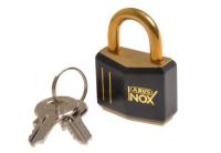 ABUS.718-40 навесной замок из латуни с пластиковой оболочкой. Внутренние элементы из нержавеющей стали